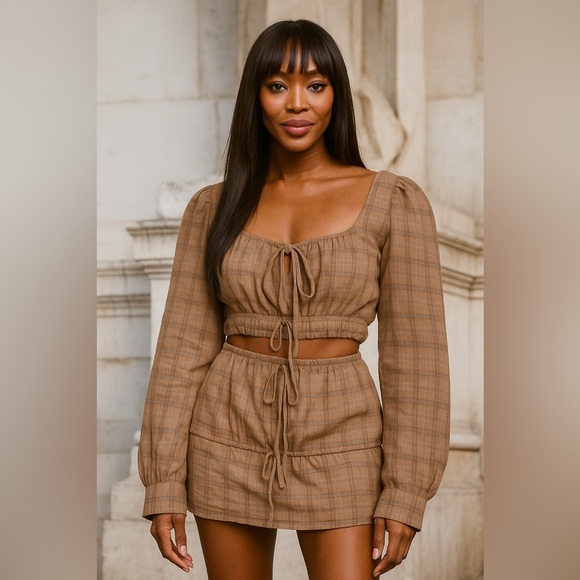 Boho cropped long sleeve blouse - Picture 1 of 8